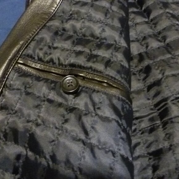 Hugo Boss Avaitor Style Black Leather Full Zip Jacket-Size 40 Regular - Picture 12 of 12